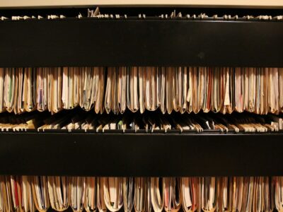 Pourquoi acheter des systèmes de stockage d’archives ?
