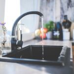 Comment filtrer l'eau chez soi ?