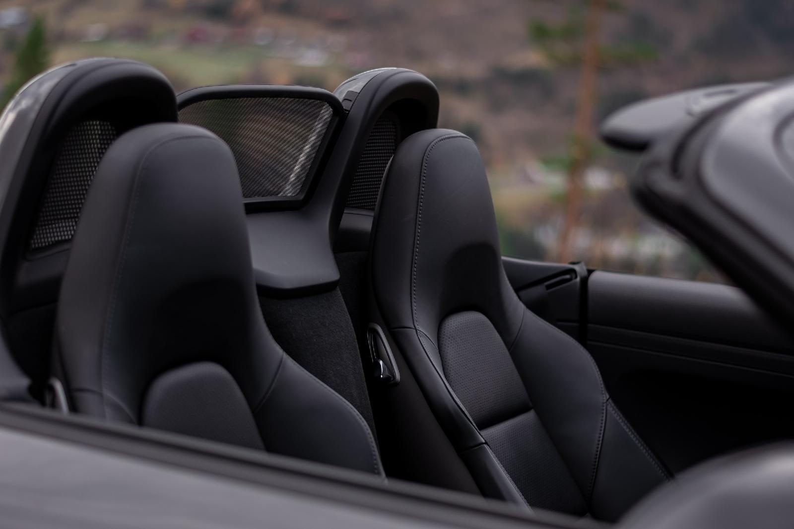 ᐅ Les bienfaits de rénover le cuir de vos sièges voiture